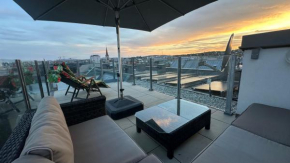Wiener Schloss Wilhelminen Apartment 360° views